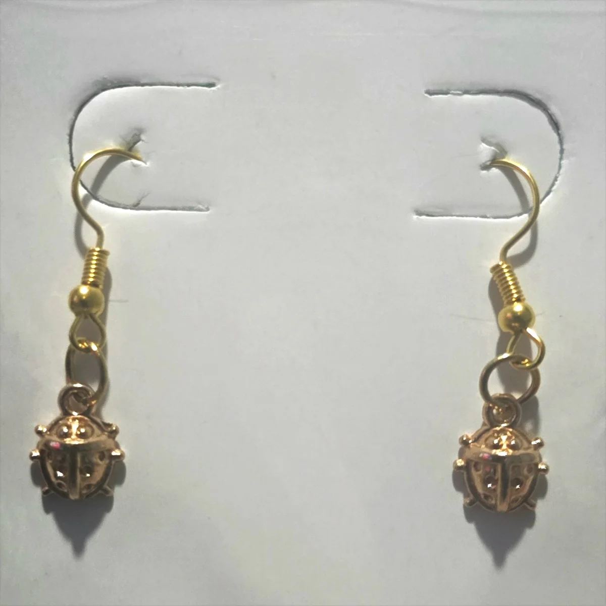 Aretes de mariquita