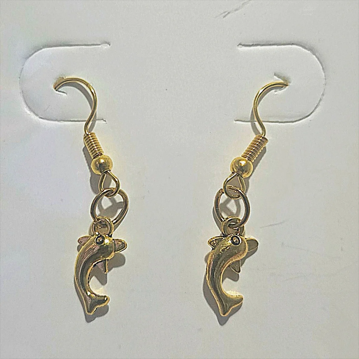 Aretes de delfin